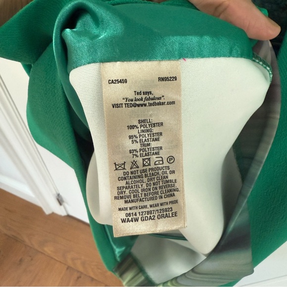 Ted Baker Green Dress w/Belt - Picture 12 of 14